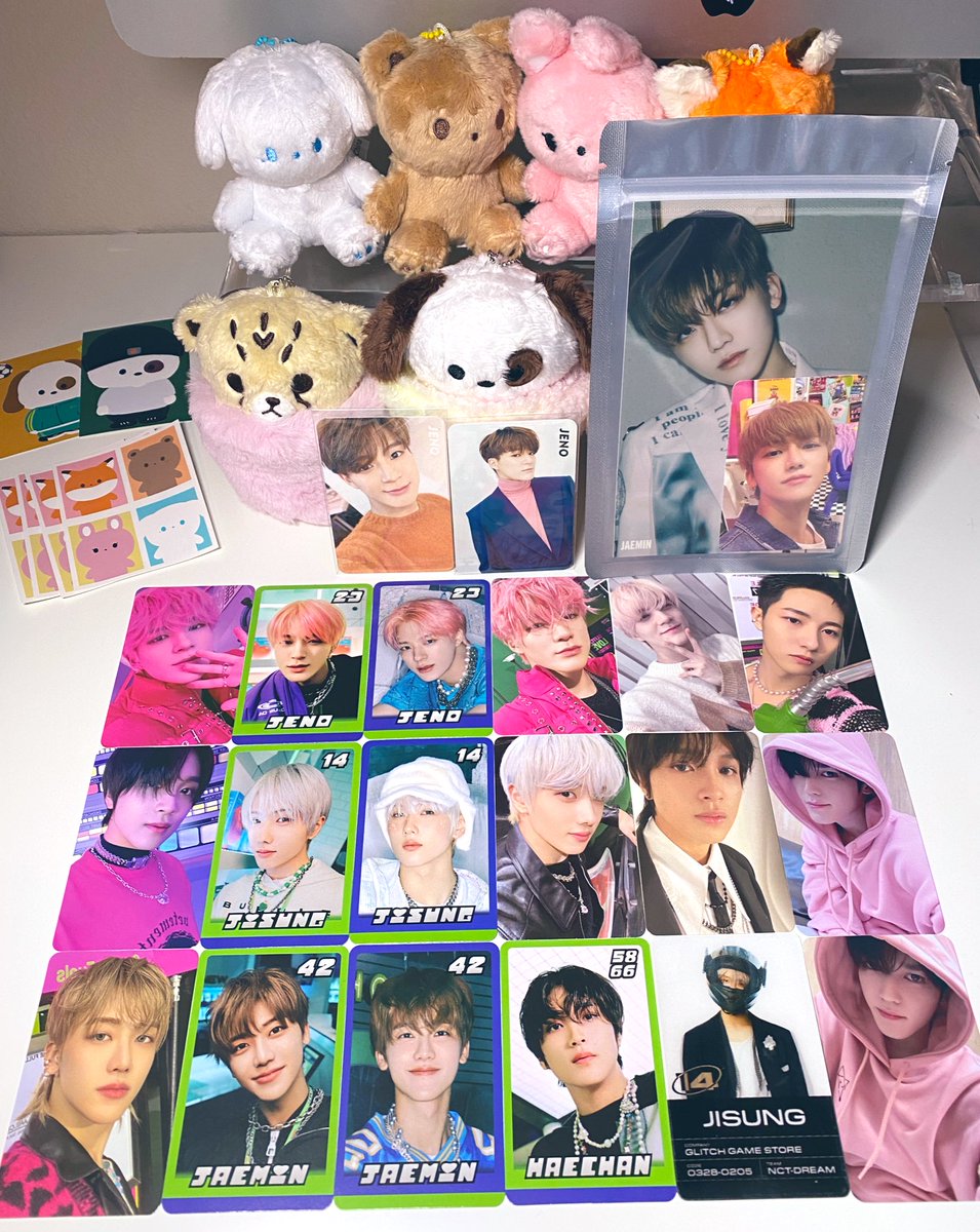 hearthyuckz's tweet photo. thank you bella for hosting these go’s! all of the lil critters arrived quickly + safely ♡ @23ology #23feedback https://t.co/mTWGpnVDi1