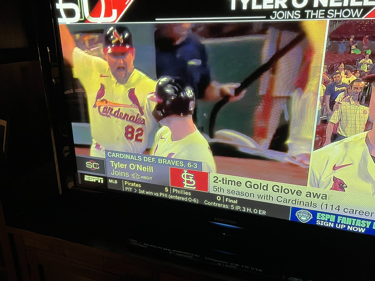 EashBob's tweet photo. @SchelleL @Cardinals https://t.co/7LWt1SmKj9