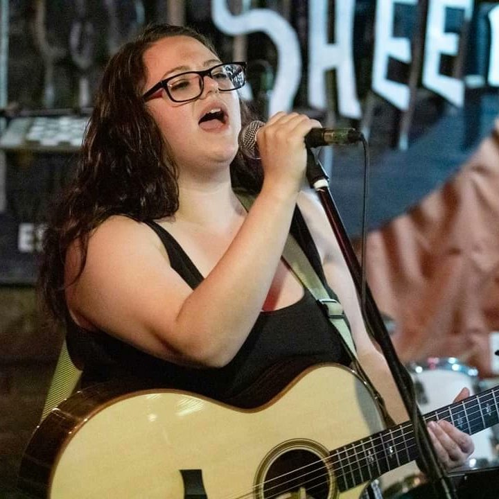 Just have to do what you love! Lifes too short not to chase your dreams- thanks to everyone who's always supported mine ❤ 
#nlmusicians #localmusicians #followyourdreams