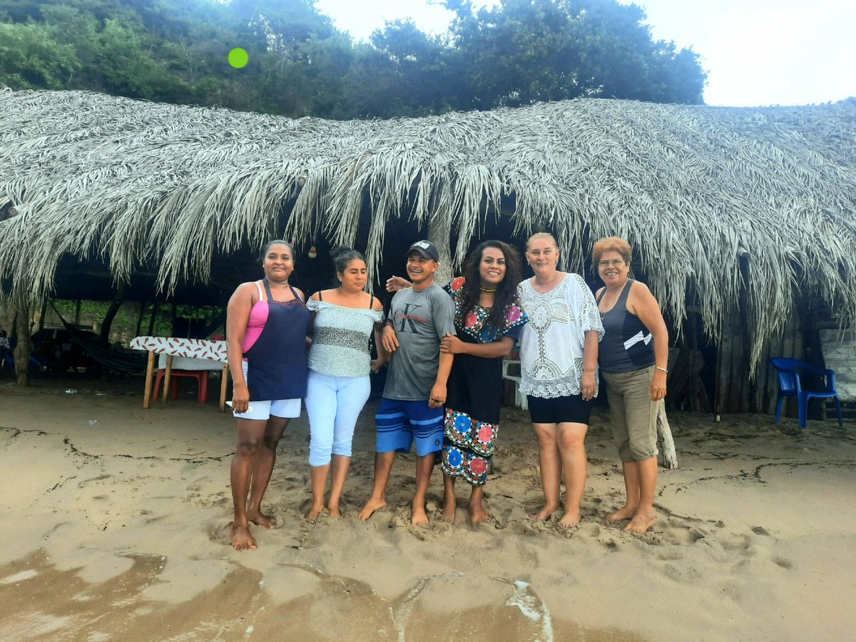 VISITENOS EN LA ENRAMADA LOS BUZOS EN PUNTA DE MALDONADO EL FARO