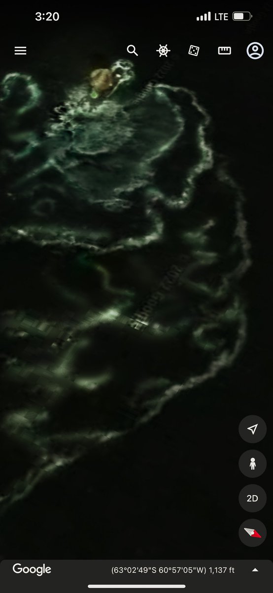 FlawdaMurph's tweet photo. Who do I talk to about this #kracken ? I’ve used #lightroom and have proven Sail Rock, Antarctica to be in fact a giant squid, or better yet, a Kracken. #GoogleEarth #themurphyproject #ocean #deepbluesea #green https://t.co/PNAo77YtQP