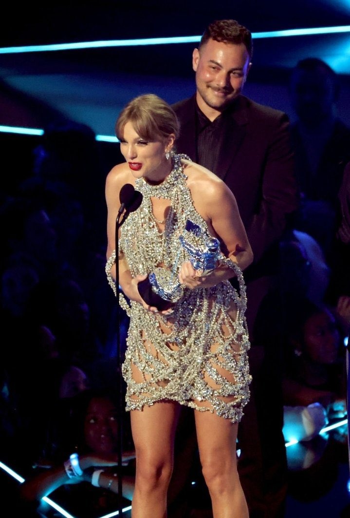 <a href="/vmas/">Video Music Awards</a> <a href="/taylorswift13/">Taylor Swift</a> 13 years ago, Kanye West interrupted Taylor Swift when she received the award for best music video of the year in 2009.
13 years later Taylor Swift is at the VMAS WIN for the same award.
