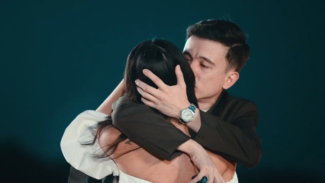 cezzyces's tweet photo. Salamat sa pagmamahal at pagpaapsaya ng puso ng Menggay naten lahat.
ramdam na ramadam namen ang tunay na tunay na pagmamahal mo saknya ♥️ @AtaydeArjo 

@mainedcm #MaineMendoza https://t.co/cvFdus64Dg