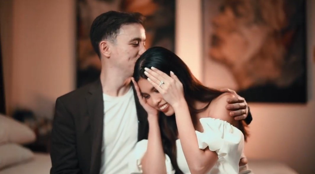 cezzyces's tweet photo. Salamat sa pagmamahal at pagpaapsaya ng puso ng Menggay naten lahat.
ramdam na ramadam namen ang tunay na tunay na pagmamahal mo saknya ♥️ @AtaydeArjo 

@mainedcm #MaineMendoza https://t.co/cvFdus64Dg