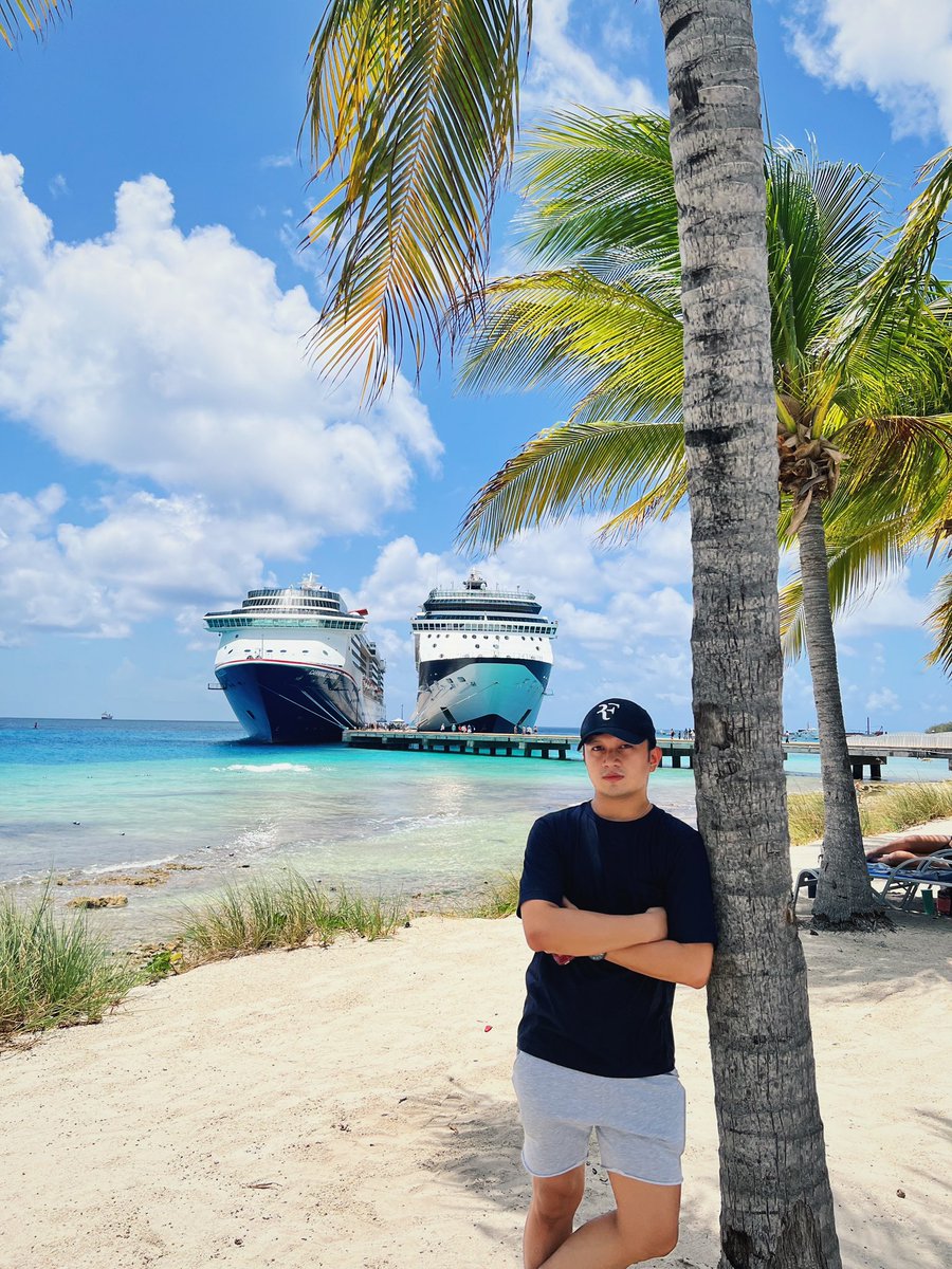 kembinne's tweet photo. Hello Twitter. Hello World 🌎⚓️
2mos have passed and everything has changed for me in the most unexpected way. #grateful #sailingforward https://t.co/YrfGdqrzj4