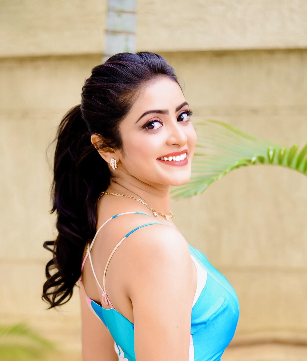 NAKSHATRA TRINAYANI tweet media