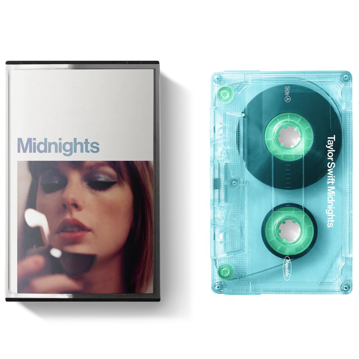 ตอนนี้หน้าช็อปเว็บเทย์เปิดให้พรีอัลบั้ม #Midnights แล้ว สีแผ่นไวนิลกับเทปสวยมากกกกก 💙🪔🕯️🔥 #taylorswift #MeetMeAtMidnights