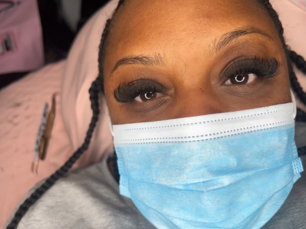 BriDaDon___'s tweet photo. @_slimarella_ @funsize_melia no red eyes here ❤️ #delawarelashtech https://t.co/lrUKKhwZSL