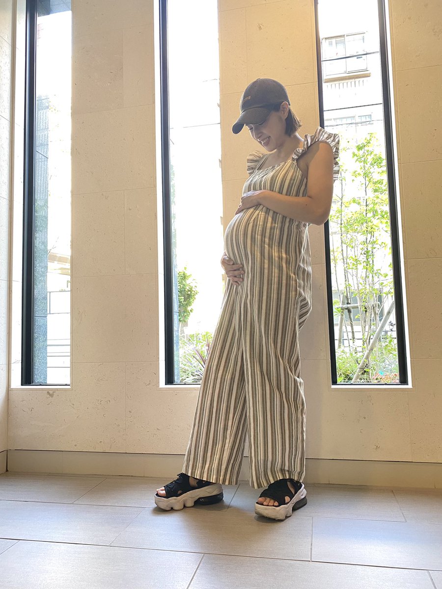 hamihamihamiru's tweet photo. 間もなく臨月🐣

猛暑の年子妊婦は毎日壮絶だったので涼しくなってきて嬉しい🥹
相変わらず大変だけど 笑

世界中の母にリスペクトな毎日🙏🏻

#男の子ママ #35w #年子 #来月出産 https://t.co/bmz4sFe2Hg