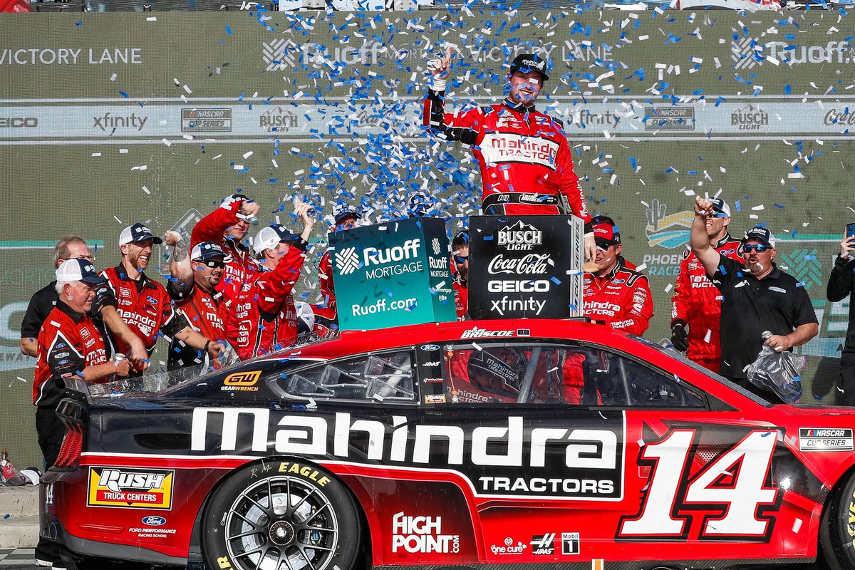 DGIveyNASCARFan's tweet photo. My Nations for the 2022 Chase for the Cup. Who are yours? #NASCAR #MyPlayoffNation #NASCARChaseForTheCup2022

#LarsonNation
#SuarezNation 
#BriscoeNation https://t.co/DzgWQPHCLY