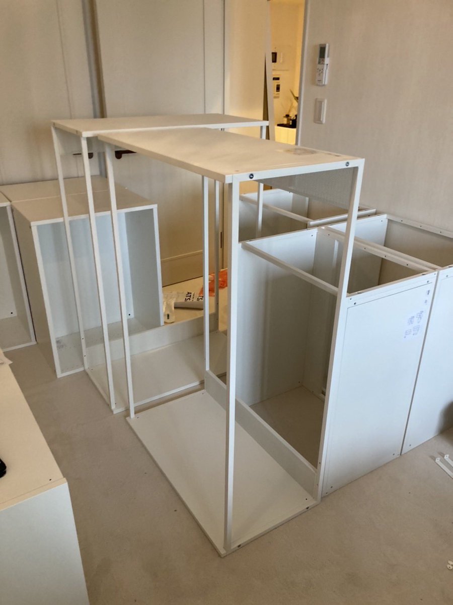 Addbox_inc's tweet image. 先日恵比寿でお仕事させて頂きました！
家具の組み立てだったのですが、IKEAの家具は個人で作るには大変ですよね笑