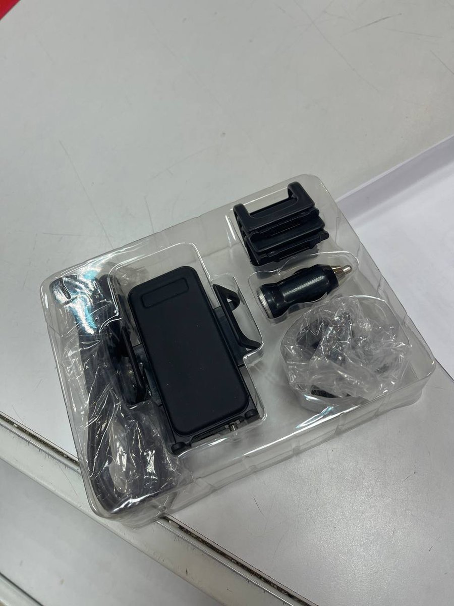 NftBioweapon's tweet photo. Thank you, #ducks π¦, for the new cell phone signal booster for the defenders π₯·
#DucksHelpUkraine #NFTforUkraine #NFTs #Ukraine #StandWithUkraine https://t.co/nkqGcvXCvm