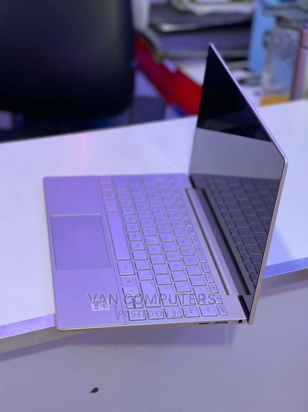 IvanMpoza's tweet photo. I sell laptops both UK used and brand new ones at affordable prices . Visit Van computers at Equatorial mall opposite watoto church. DM  or call/Whatsapp 0701414849/0770363122. https://t.co/r2gK0hmfid