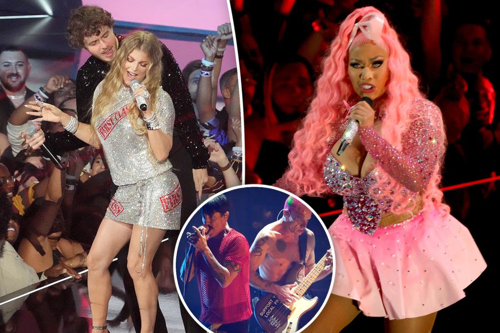 nypost's tweet photo. VMAs 2022 best and worst performances: Nicki Minaj, Fergie were hot, Blackpink not so much https://t.co/I3xdvSblGU https://t.co/1YxYOGt515