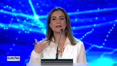 fellipebambam's tweet photo. Meu todo respeito ao eleitorado do Mato Grosso do Sul, mas onde vcs estavam com a cabeça quando elegeram essas criaturas para representá-los? Vergonha Alheia TOTAL!  #BolsonaroVenceuoDebate https://t.co/Q75tiaqbGP