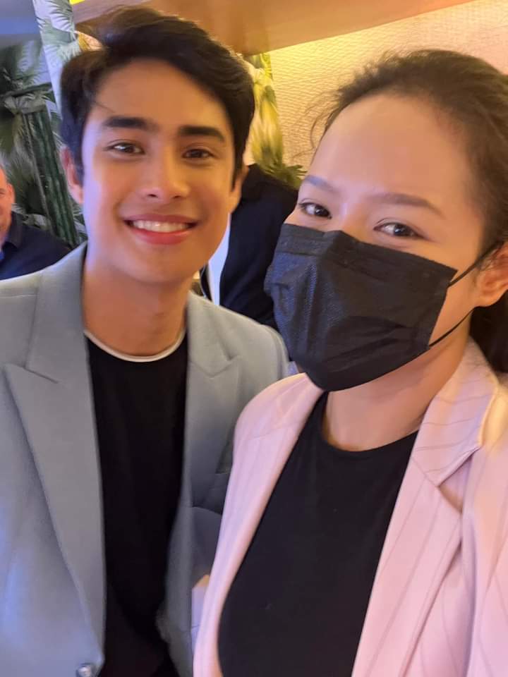 DonBelleOFC's tweet photo. Donny Pangilinan and Belle Mariano with Ate Maxine at the #HIHAllAccessConcert after party 🖤❤️

FB | 🖇️: https://t.co/6OhDcGa8KA

#DonnyPangilinan | #BelleMariano 
#DonBelle | #DONBELLEmpire https://t.co/ZNiboQ99vJ