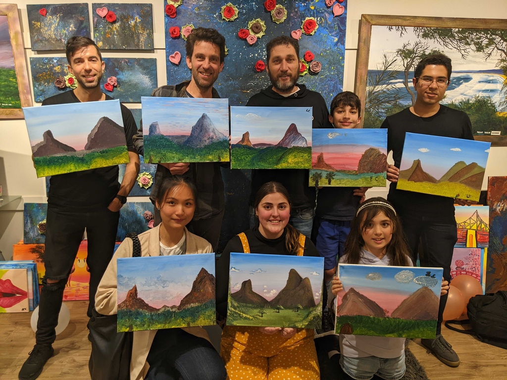dltxio's tweet photo. Bringing NFT's to the real world.
#Mesh #developers #paintnsip #workactivities #NFT https://t.co/T0BZivPnmz