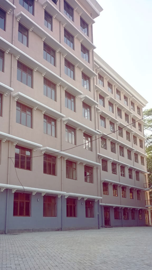dimosrilanka's tweet photo. #DIMO #Elevator solutions were provided for five different buildings at the University of Peradeniya , the largest university in Sri Lanka, which was originally established as the University of Ceylon in 1942. 

#MovingWalks #StairLifts #TKE #Universities #UrbanMobility https://t.co/Jfo90pXTkR
