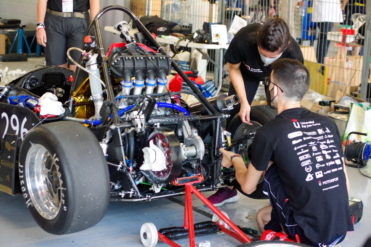 Kapture_io's tweet image. 🏎️ ¡Hoy empieza la @FS_Spain 2022! 
👉 kapture.io/formula-studen…
Estamos encantados de colaborar un año más con #FSS2022 aportando nuestra tecnología para la gestión de puntuaciones en sus tres categorías: &quot;cost&quot;, &quot;business&quot; y &quot;design&quot;.

#FSS #FormulaStudent2022#engineers