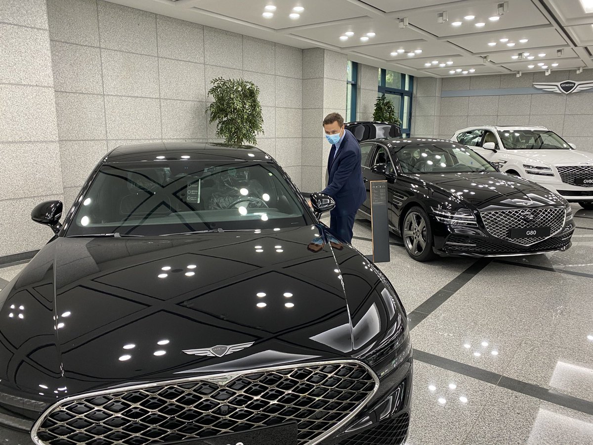 tweeter_vincent's tweet photo. Visite usine #hyndai ULSAN Corée https://t.co/5xrADWVdXA