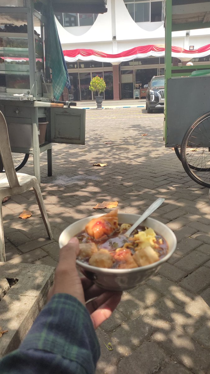 Dimasgalang96's tweet photo. Malang terosss, dijalan terosss, muter terosss, semangat sehat sehat semua teman-teman twitter!! 🔥 https://t.co/JpNij8euES