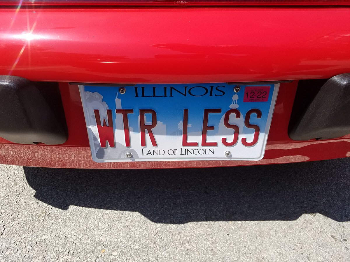 Heh-heh. Couple of vanity plates from the <a href="/checkeditoutchi/">Checkeditout Chicago</a> Porsche show yesterday...