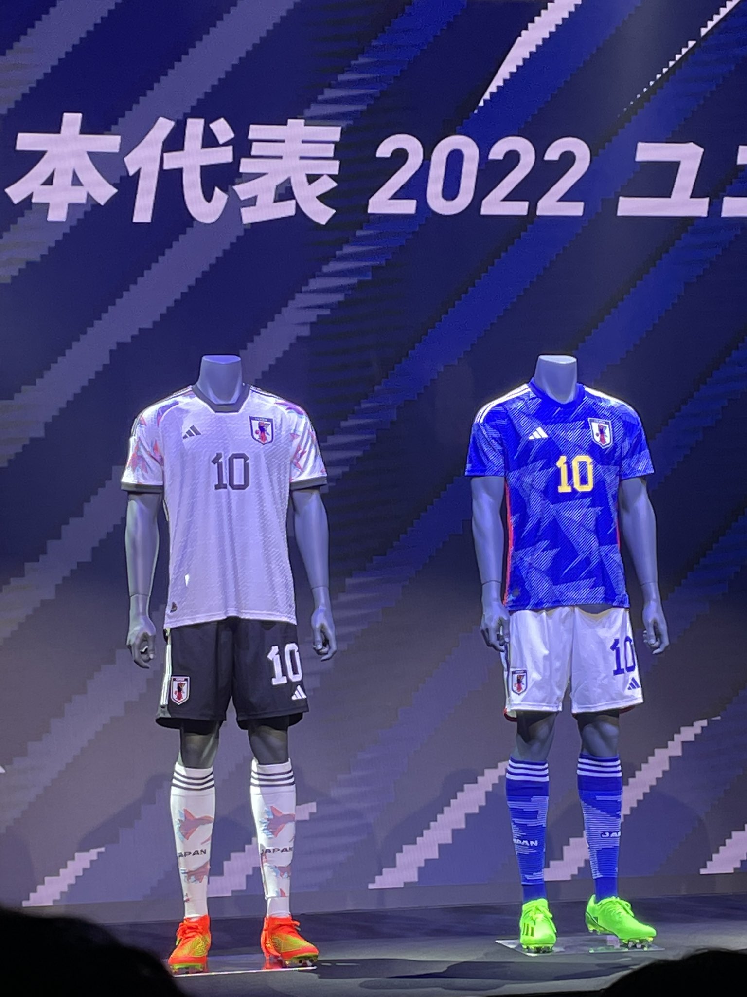 【超希少/非売品：ZIMAサッカー日本代表ユニフォーム】 超希少/非売品：ZIMAサッカー日本代表ユニフォーム】
