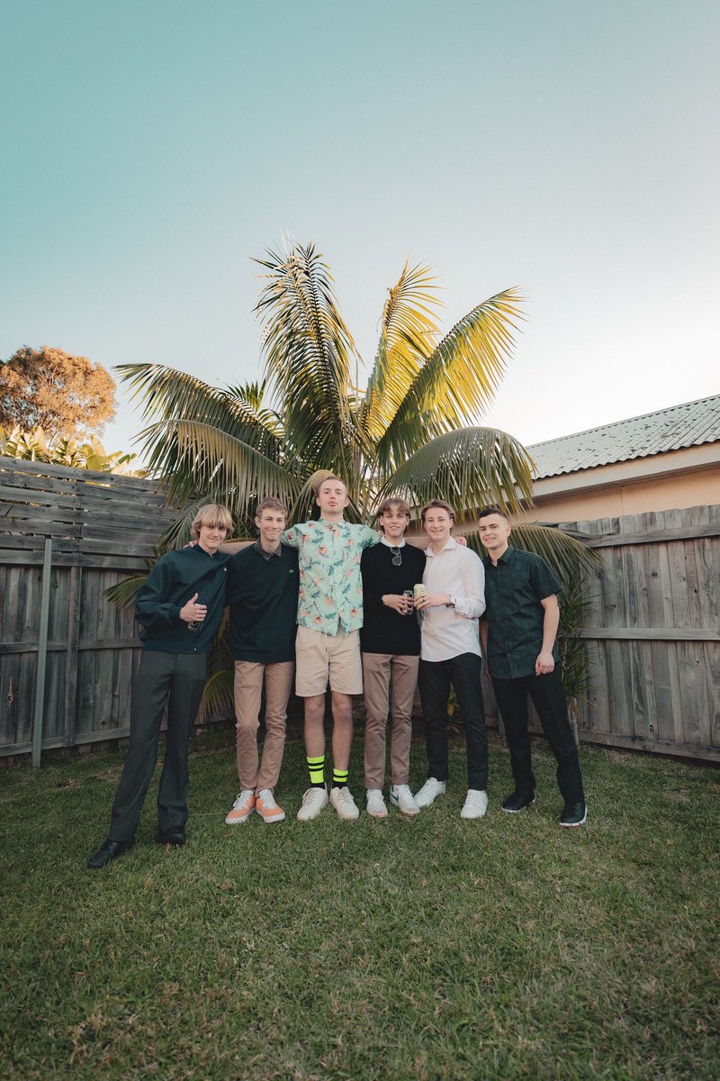 JacobWilsonYT's tweet photo. Editing formal video right now and so far looking strong https://t.co/p4FREgf5Rw