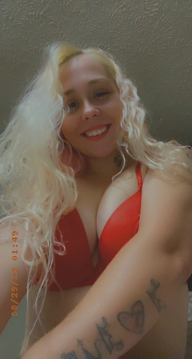 Starr_1031's tweet photo. Just having a lil fun! Sfs and follow❤️ https://t.co/KG4XwNnlm7