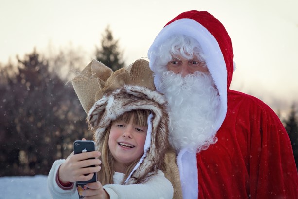 PerfectSeeking1's tweet photo. Do #children really believe in #Santa Claus? #Psychologists reveal adults’ #doubts, children really believe in Santa Claus, but the reason is not that they are easy to #deceive, but because they trust adults and #experience.

Photo from Pixabay.

#perfectseeking https://t.co/NR2jCTE0qf