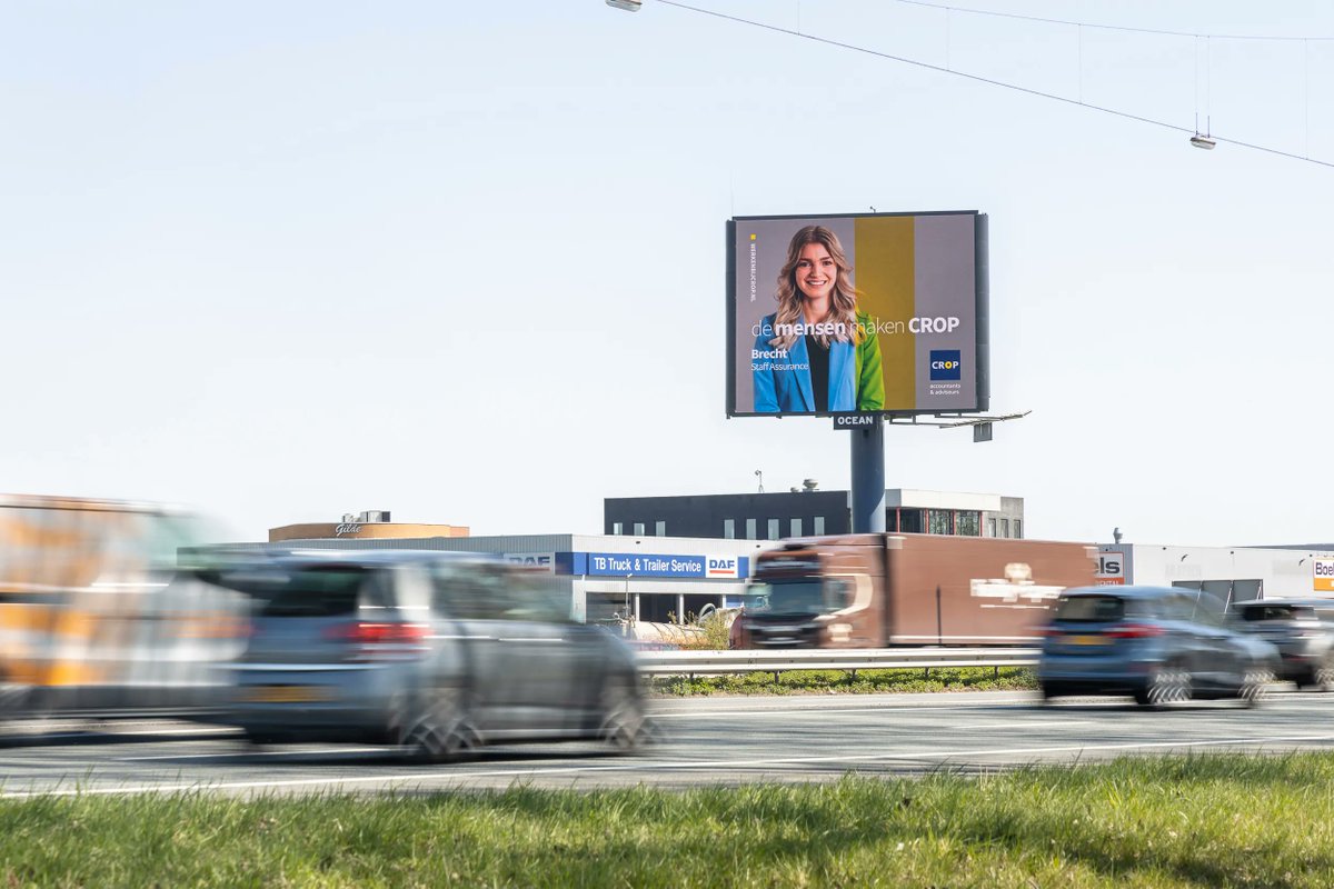 CROPonline's tweet photo. Deze week hoor je CROP op de radio bij @QmusicNL, @NPORadio2, @BNR en @radio10nl én spot je onze collega's op billboards langs de snelweg. Kijk op https://t.co/MGPQ9BpXkP voor alle verhalen van onze collega's. #demensenmakencrop #werkenbijcrop #trotsopcrop https://t.co/Gsqi8Z3TvC
