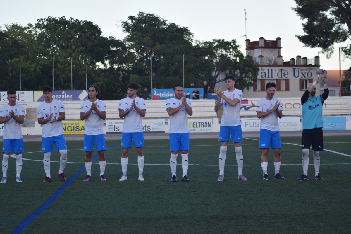 udvalldeuxo's tweet photo. 🔜 ¡LISTOS PARA COMENZAR! 

𝐄𝐬𝐭𝐞 𝐩𝐫𝐨𝐱𝐢𝐦𝐨 𝐟𝐢𝐧 𝐝𝐞 𝐬𝐞𝐦𝐚𝐧𝐚 𝐂𝐎𝐌𝐈𝐄𝐍𝐙𝐀 𝐥𝐚 𝐥𝐢𝐠𝐚 🏆🔝

Estamos preparados ✌🏻💥

#EnguanySI 💫
#SomLaUDE ⚪️🔵👍🏻 https://t.co/oQ89XRkiKe