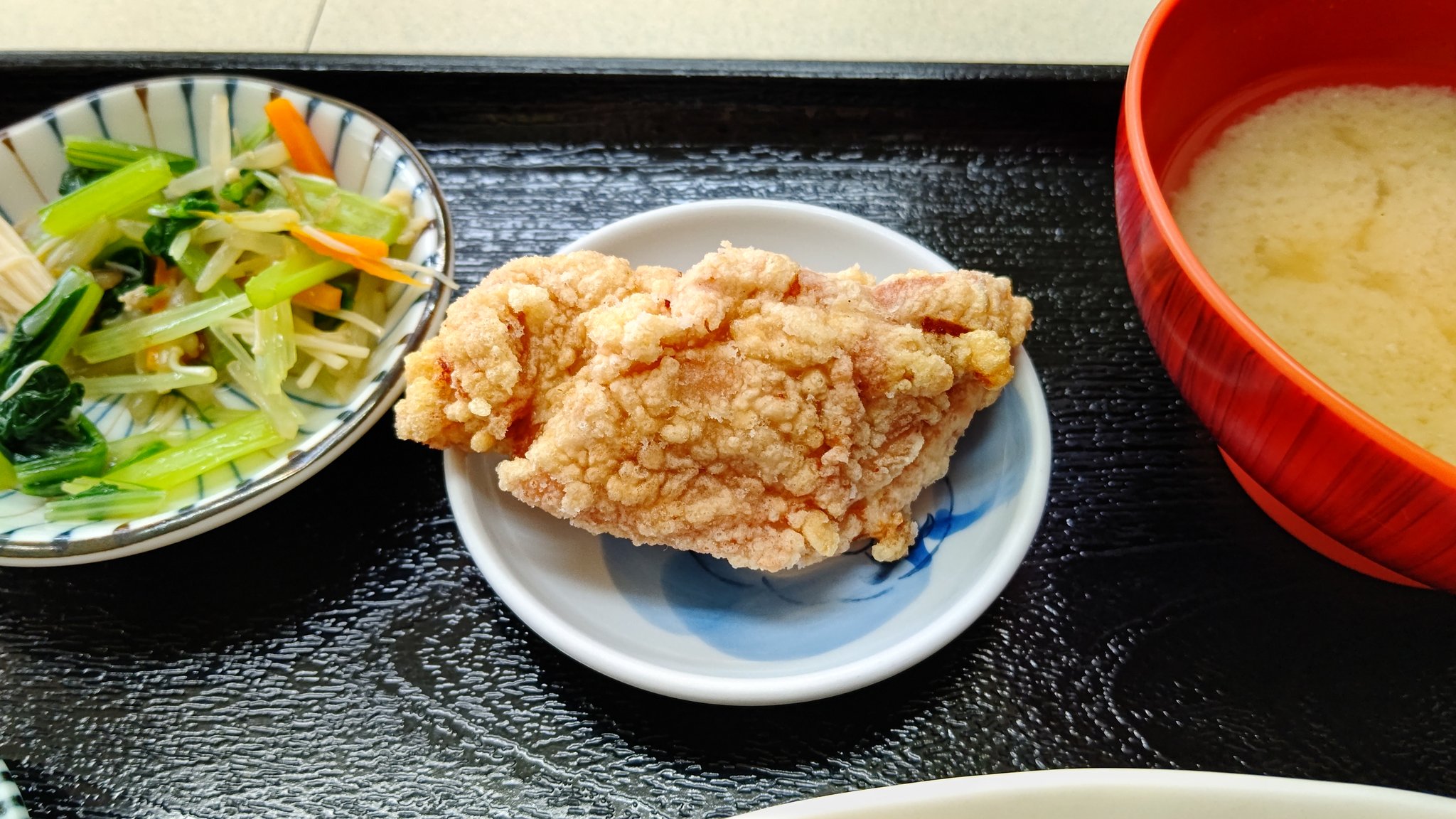 焼肉定食出品 焼肉定食大盛り - Search / X