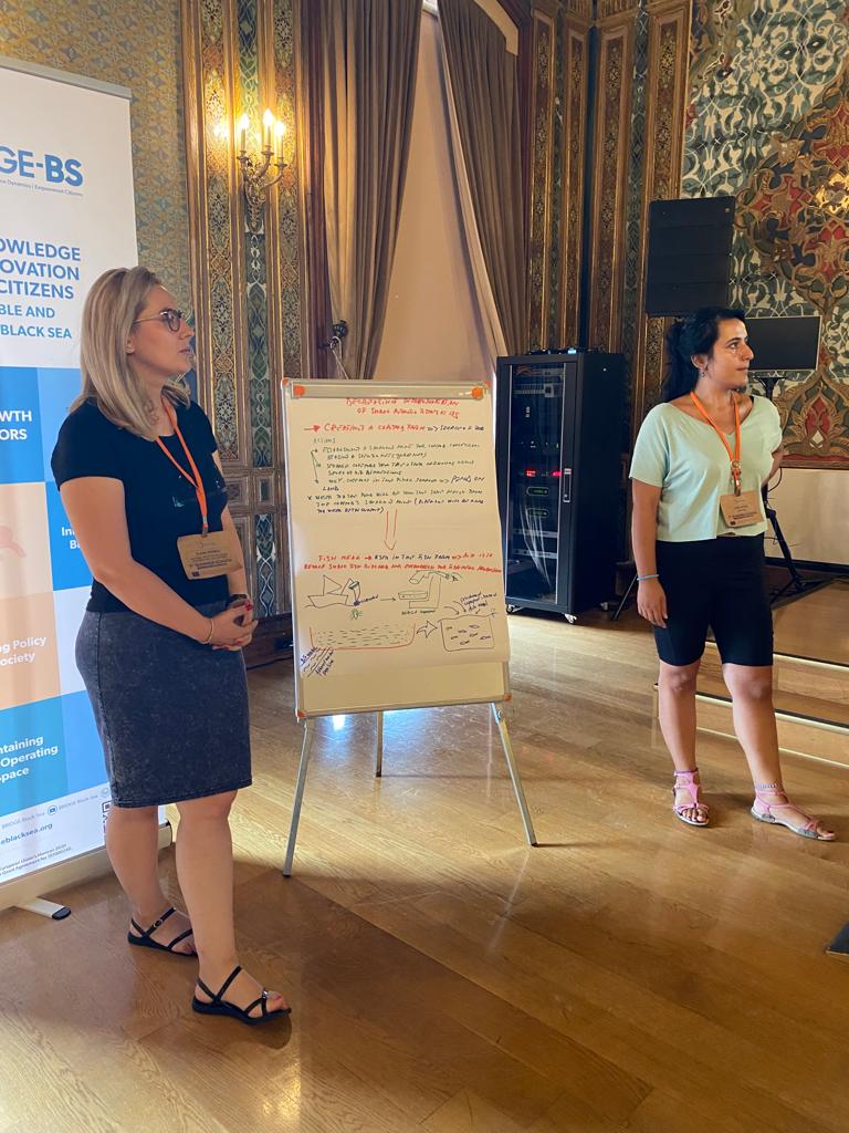The first group work of the day was held with specific focus on #CoastalandMaritimeTourism!

There were a lot of creative ideas to identify challenges of sustainable coastal and maritime tourism in #BlackSea and develop solutions to support this #BlueEconomy sector in the region.