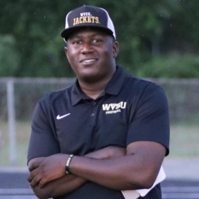 CoachPwalker305's tweet photo. #Jacket Nation stand up https://t.co/wF5EPTL2at