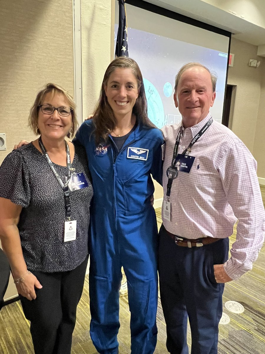 Martin4Hou's tweet photo. Wonderful catching up with our @NASA_Johnson crew and friends on the eve of @NASAArtemis 1 launch! Lovely to meet astronauts Chris Williams and Christina Birch! #Artemis #NASA #nasajsc #HOU #WeAreGoing https://t.co/VtJI0bvVHm
