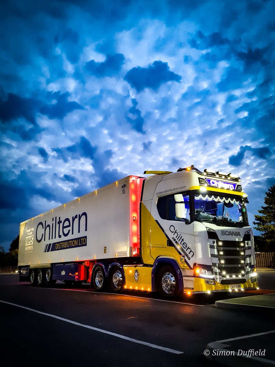 ChilternDist's tweet image. Thanks you Simon D for the 📸. Happy Monday. #chilterndistribution #scaniatrucks #soriberica