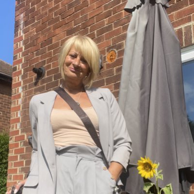 francoise russell tweet media