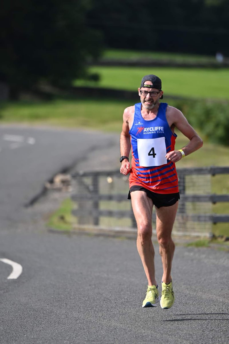 Run_Dolly_Run's tweet photo. A tough run out at the Stanhope 10 Miler yesterday. A humid day and the hills don't get any flatter. Pleased with a sixth place finish, and over two minutes quicker than last year... #S10M https://t.co/jjvq07wiho