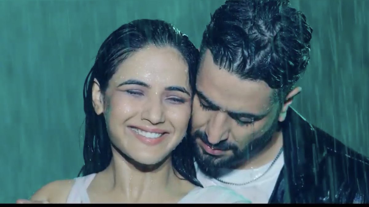 jaslybb14's tweet photo. Loved it totally 
The song itself is so catchy and of course Jasly together are fire 🥵🔥

https://t.co/cpXgflAzbq

SAJAUNGA LUTKAR BHI OUT
 
#JasLy #SajaungaLutkarBhi https://t.co/E6vl5jGDY8