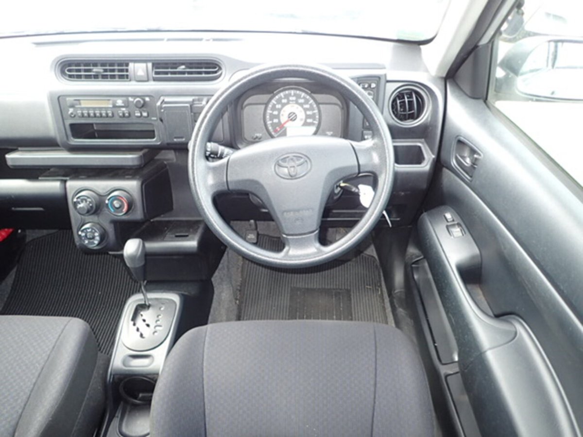 BEFORWARDJP's tweet photo. 2017 TOYOTA PROBOX VAN

Ref. No. BM432356
Mileage 165,060 km
Steering Right
Engine Size 1,490cc
Ext. Color Silver
Location YOKOHAMA
Fuel Petrol
Seats 2(5)
Drive 4WD
Doors 5
Transmission AT
Registration Year/month 2017/7

https://t.co/93qIqHyifm
Total Price: C&amp;F $5,027 to Kingston https://t.co/55hjGGT7o9