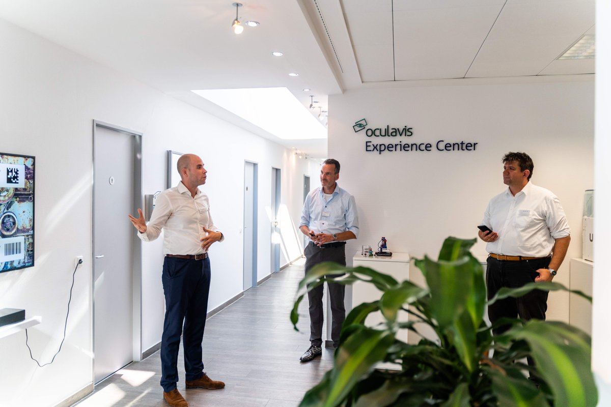 oculavis's tweet photo. Last Thursday, we hosted the 40th edition of the local networking event "Hallo Nachbar" in our premises.

It was a pleasure to introduce @oculavis to local companies in and around #Aachen, to socialise and talk about new about the future of #service.

See you next time! 👋 https://t.co/qu9B0CHD9V