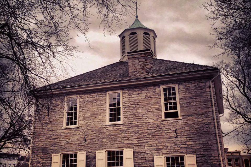 Start planning your fall fun at the #IndianaStateMuseum and Historic Sites! 🤗 Mark your calendars for the return of spooktacular favorites like "Literally, A Haunted House," "Twilight Tales," "Halloween Hullaballoo" and so much more. Learn more: bit.ly/3RAbdXg