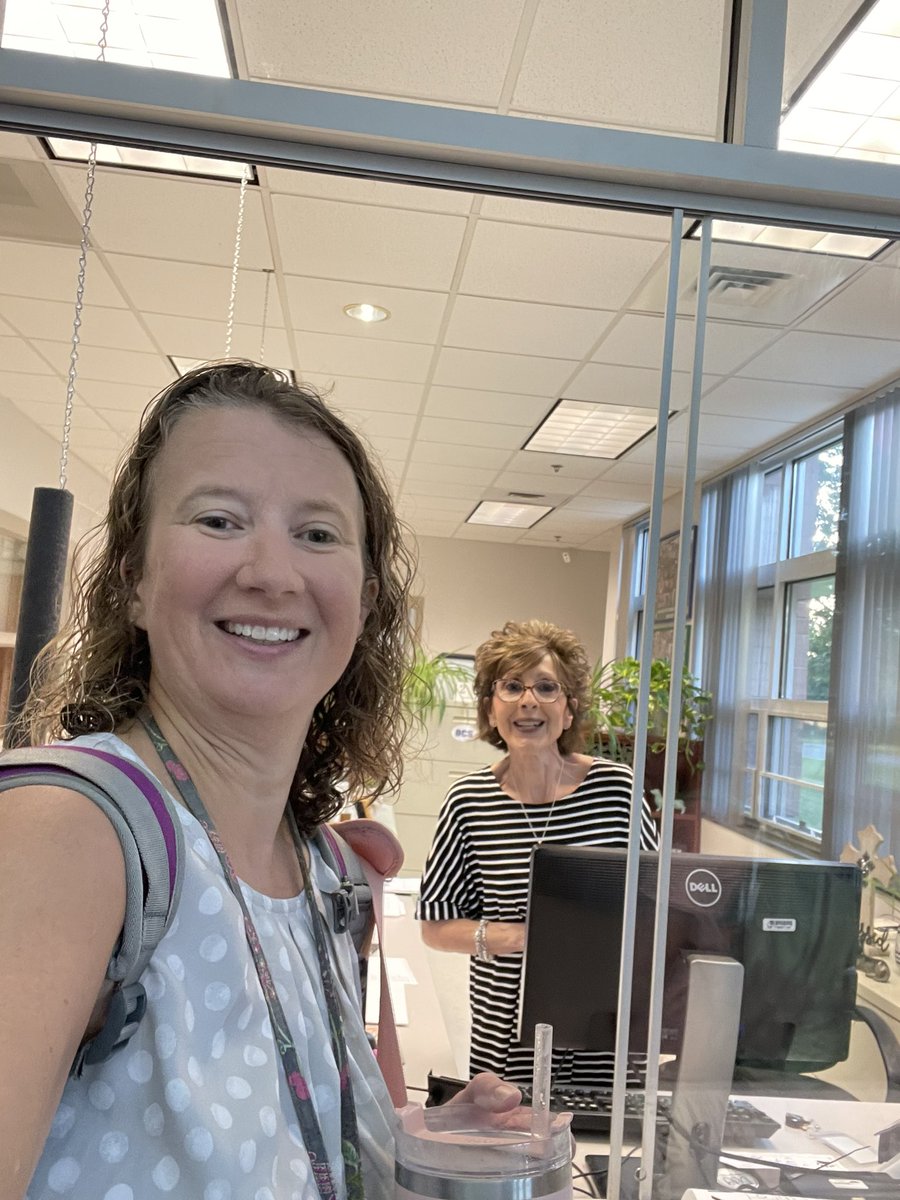 GHMS_biotech's tweet photo. @OCSCTE @GHMS_Grizzlies #missionsuccess #ourgravelly #onward #upward #iamCTE #CTEwithoutlimits #ocsfirstday https://t.co/cl0Yk4Hxha