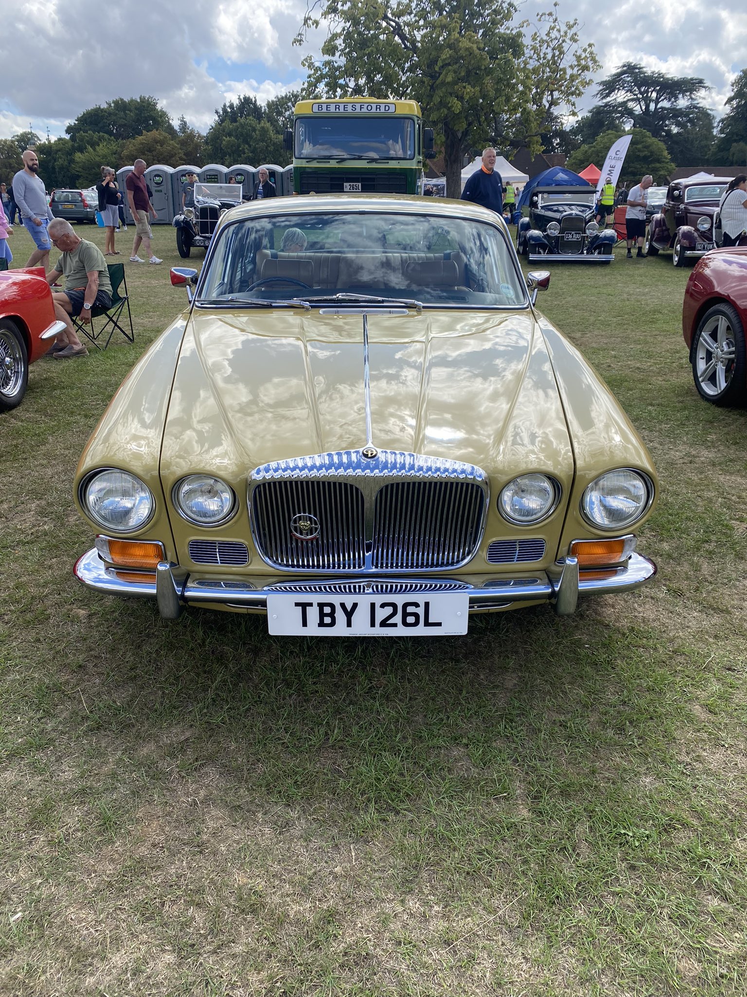 Andrew Strazza on Twitter "Knebworth classic car show…one for