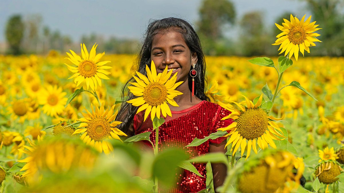 PURE JOY

#Joy #smile #childgirl #nft #yourshotphotographer #sunflower #ngtindia #sonyalphain