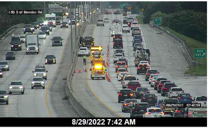 jayb1281's tweet photo. @WOKVNews I-95N Crash with the left lane blocked at Bowden. Traffic backed up to Southside Blvd. https://t.co/GbLHz8FocS