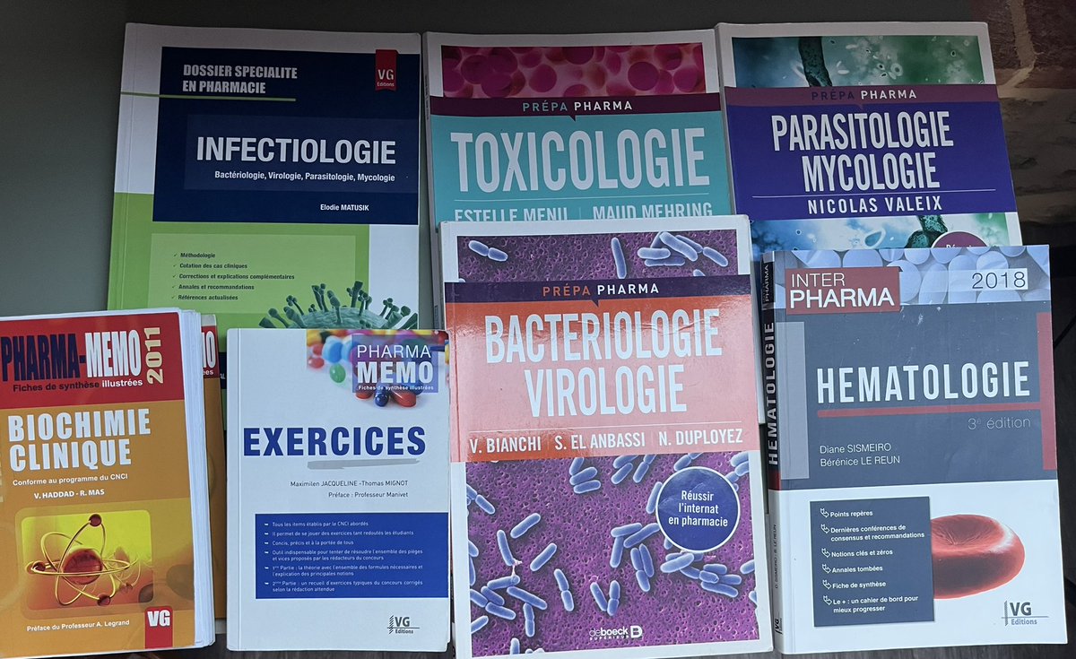 NinilleC's tweet photo. Hello les twittos, il me reste ces livres à vendre pour la préparation au concours de l’internat de pharmacie. N’hésitez pas à me connecter en DM si vous êtes intéressés. Envoi possible !
#internat #pharmacie https://t.co/QXHahjTq6a