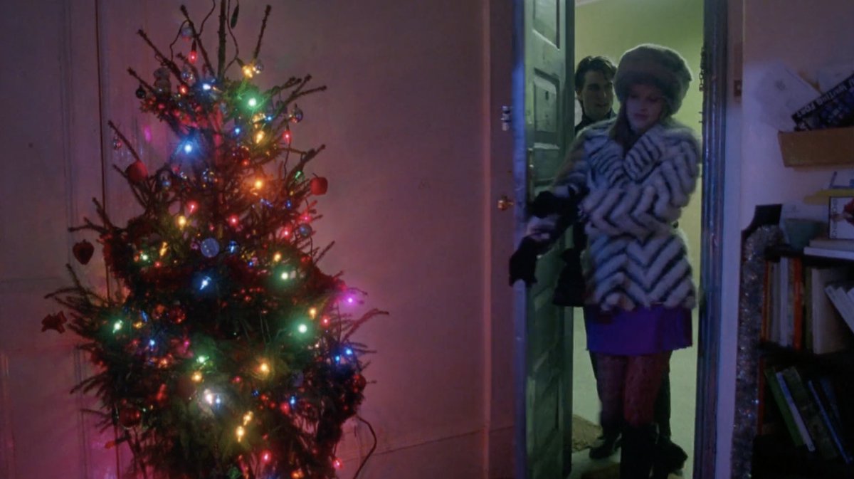 cia on Twitter "the use of colors in stanley kubrick’s eyes wide shut