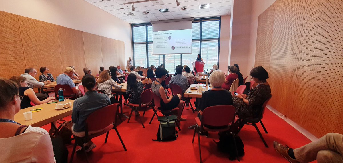 We have a full house today at the <a href="/ameefacdev/">@AMEEFacDev</a> lunch meeting! <a href="/AMEE_Online/">AMEE Online</a> #AMEE2022 #AMEE22 #MedEd #FacDev